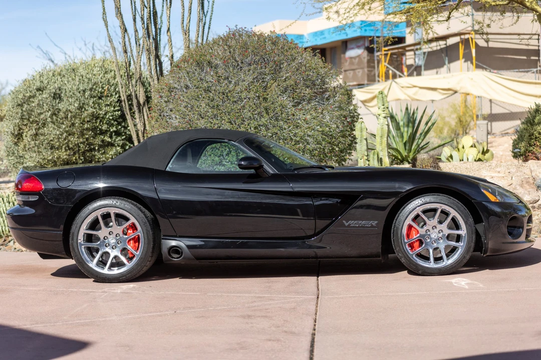 2004 Dodge Viper 3rd Gen - Image 12 of 31
