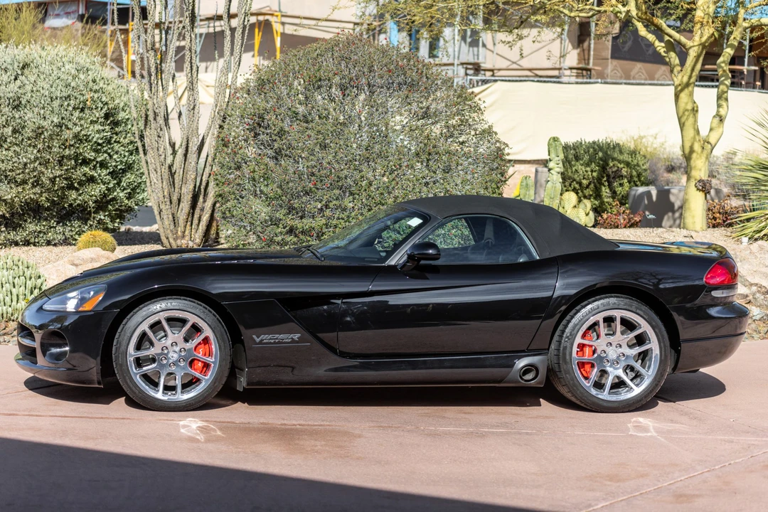 2004 Dodge Viper 3rd Gen - Image 16 of 31