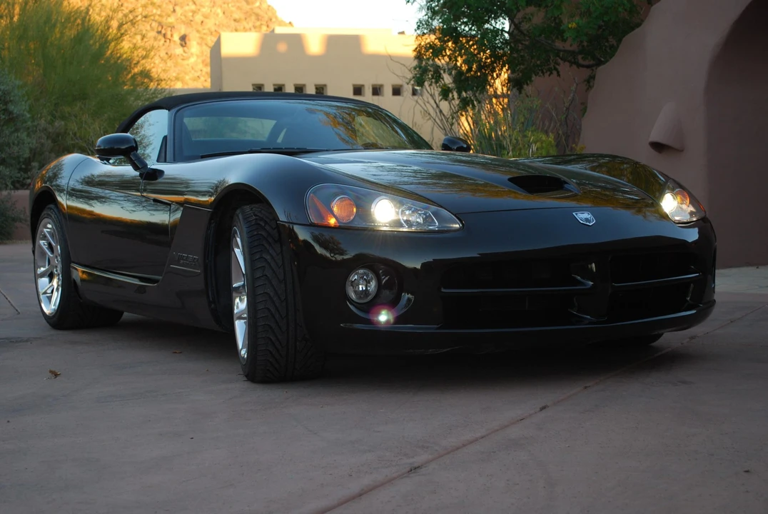 2004 Dodge Viper 3rd Gen - Image 18 of 31
