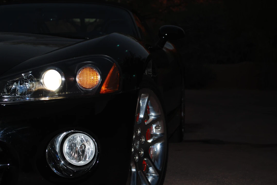 2004 Dodge Viper 3rd Gen - Image 20 of 31