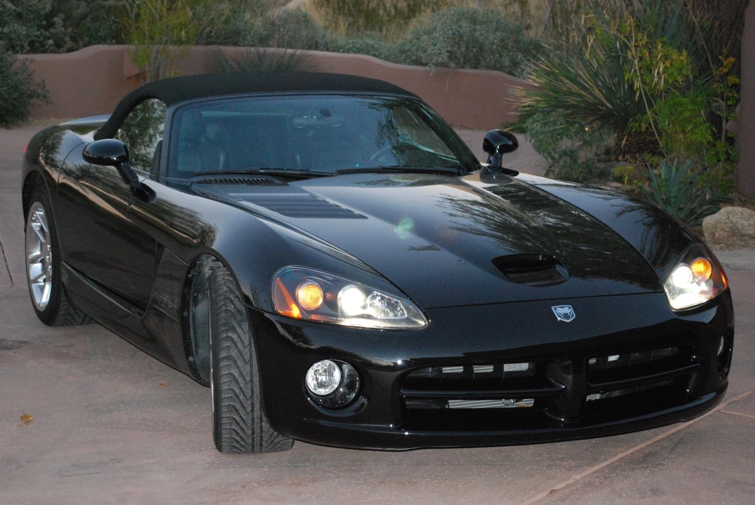 2004 Dodge Viper 3rd Gen - Image 19 of 31