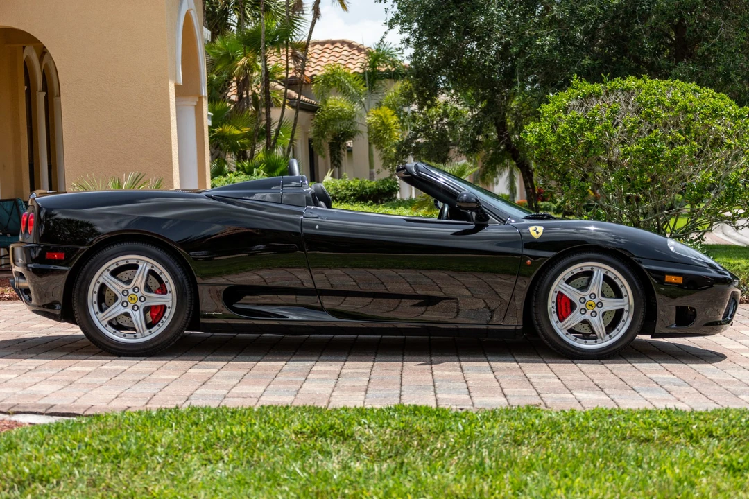 2004 Ferrari 360 Spider - Image 5 of 31