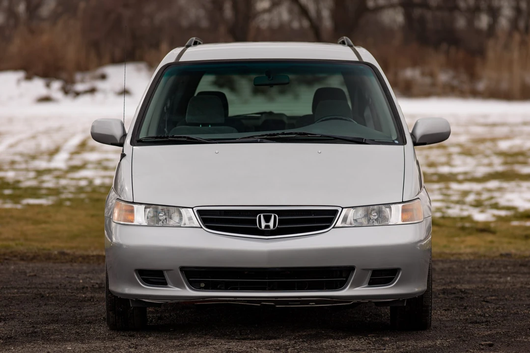 2004 Honda Odyssey - Image 17 of 31