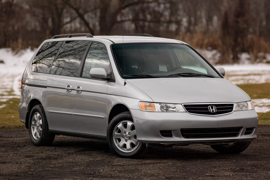 2004 Honda Odyssey - Image 15 of 31