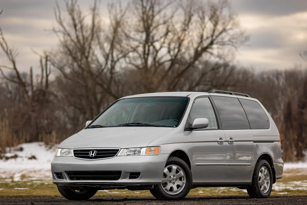 2004 Honda Odyssey - Image 3 of 31