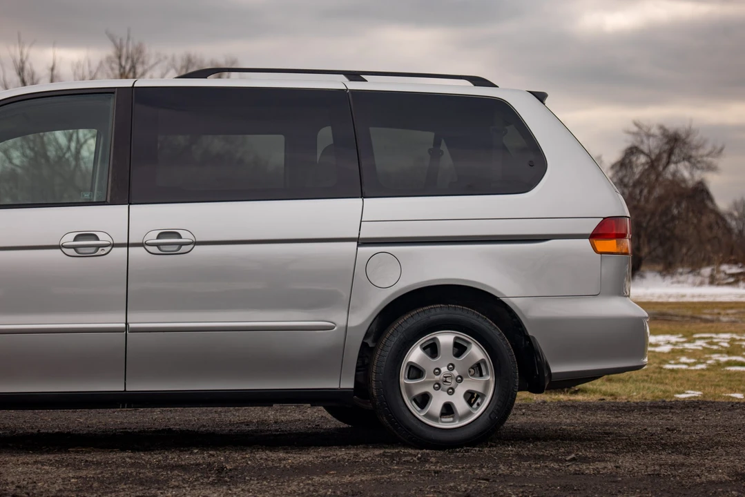 2004 Honda Odyssey - Image 23 of 31
