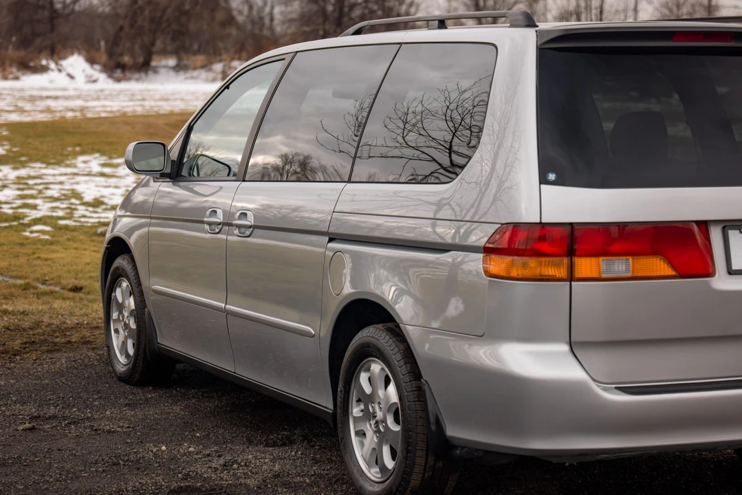 2004 Honda Odyssey - Image 24 of 31