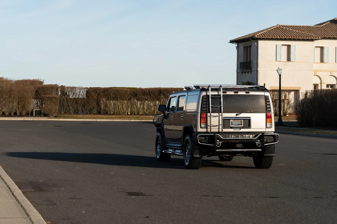 2004 Hummer Hummer H2 - Image 13 of 31