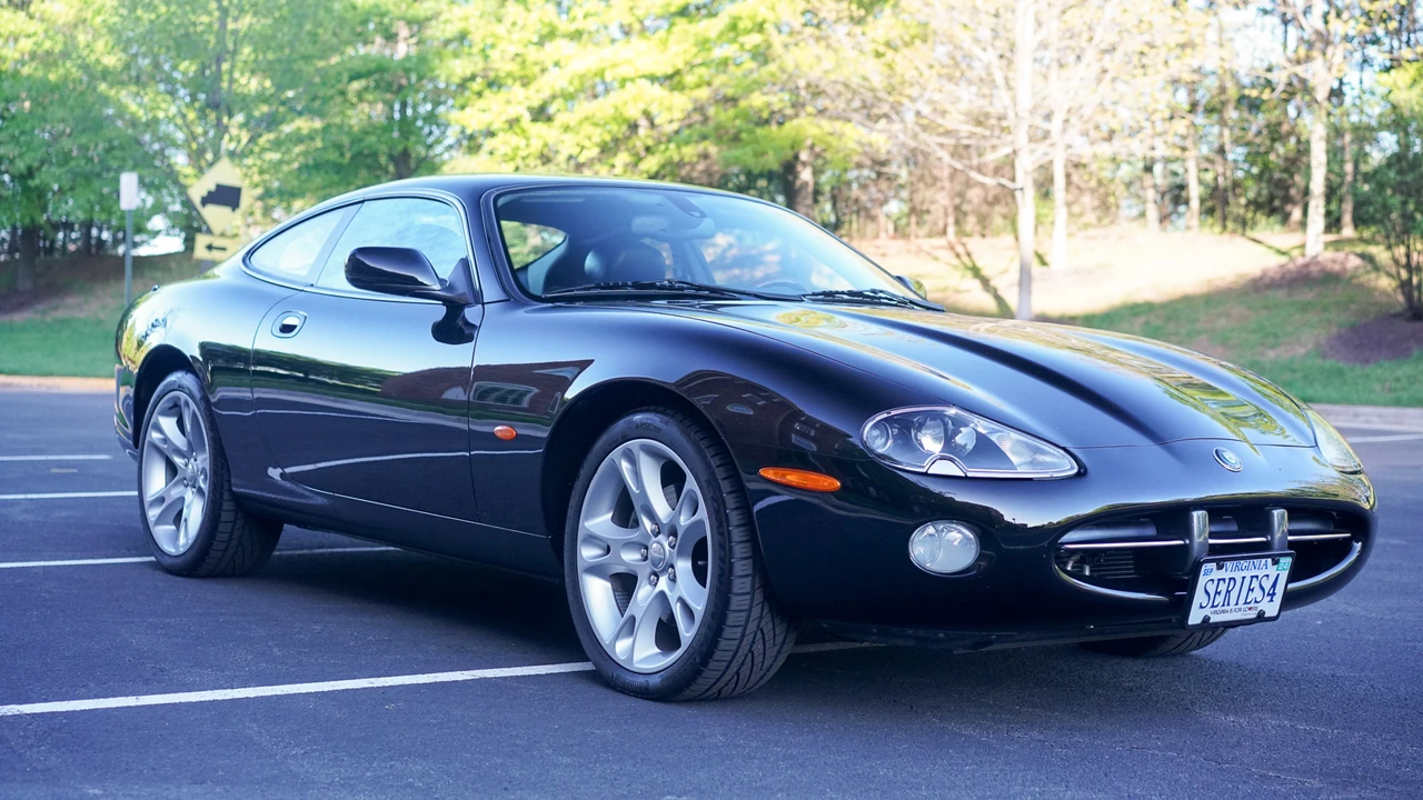 2004 Jaguar X100 XK8 - Image 9 of 31
