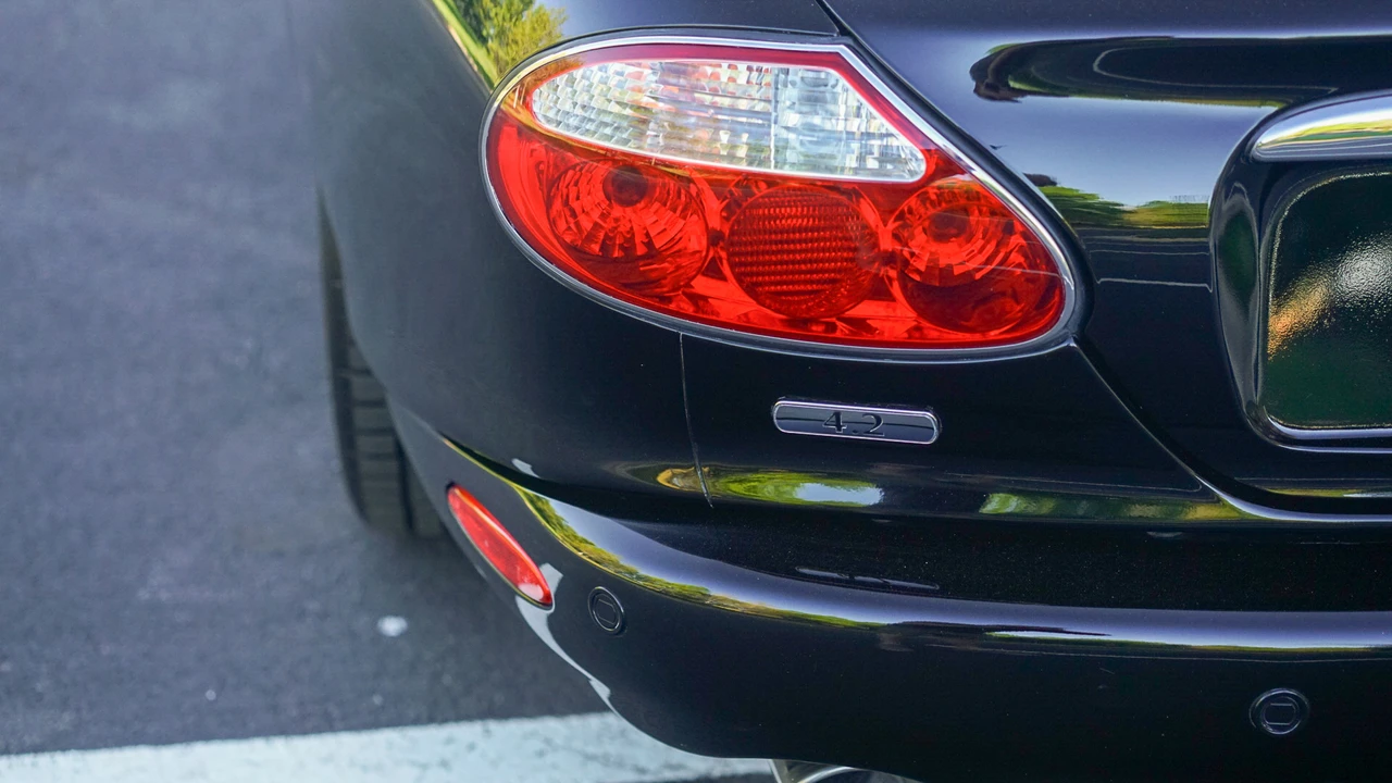 2004 Jaguar X100 XK8 - Image 26 of 31