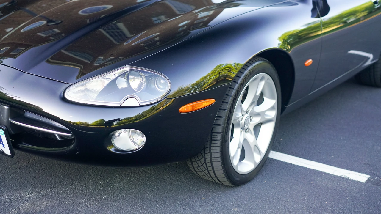 2004 Jaguar X100 XK8 - Image 24 of 31