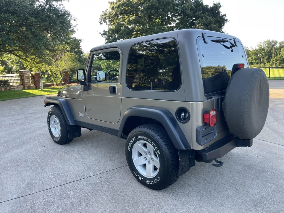 2004 Jeep TJ Wrangler - Image 17 of 31