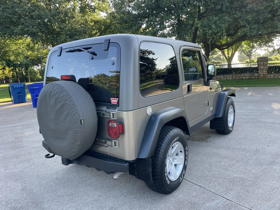 2004 Jeep TJ Wrangler - Image 15 of 31