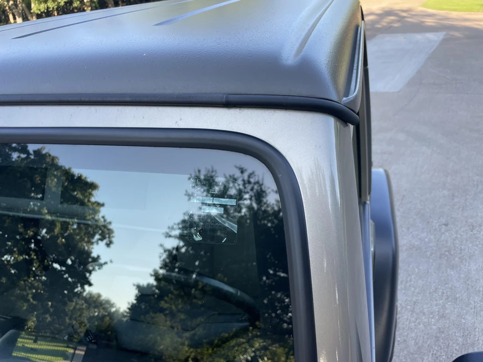 2004 Jeep TJ Wrangler - Image 25 of 31