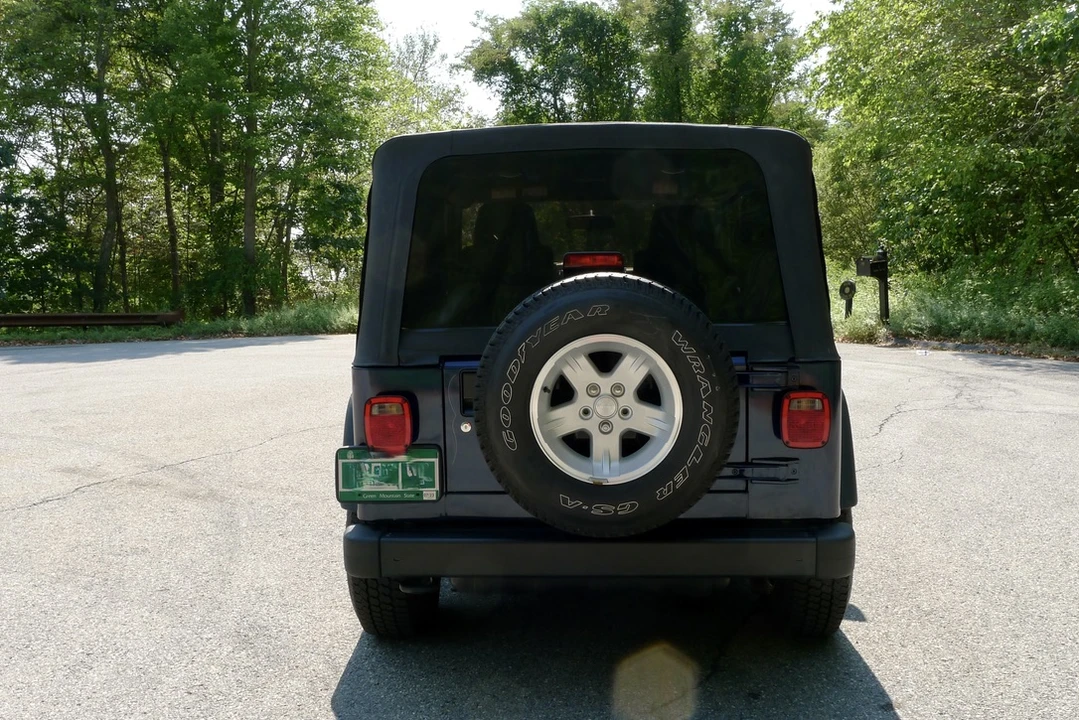 2004 Jeep TJ Wrangler - Image 8 of 31