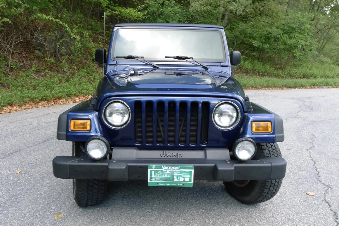 2004 Jeep TJ Wrangler - Image 3 of 31