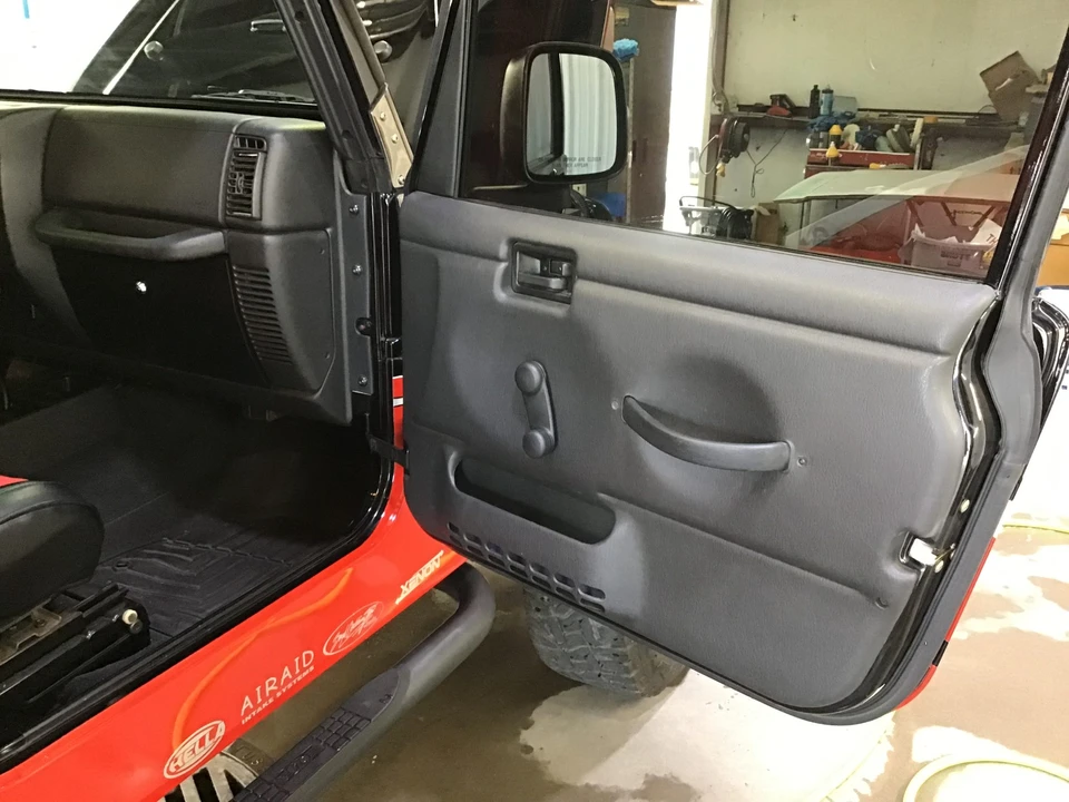 2004 Jeep TJ Wrangler - Image 20 of 31