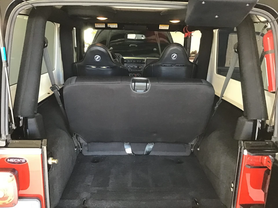 2004 Jeep TJ Wrangler - Image 29 of 31
