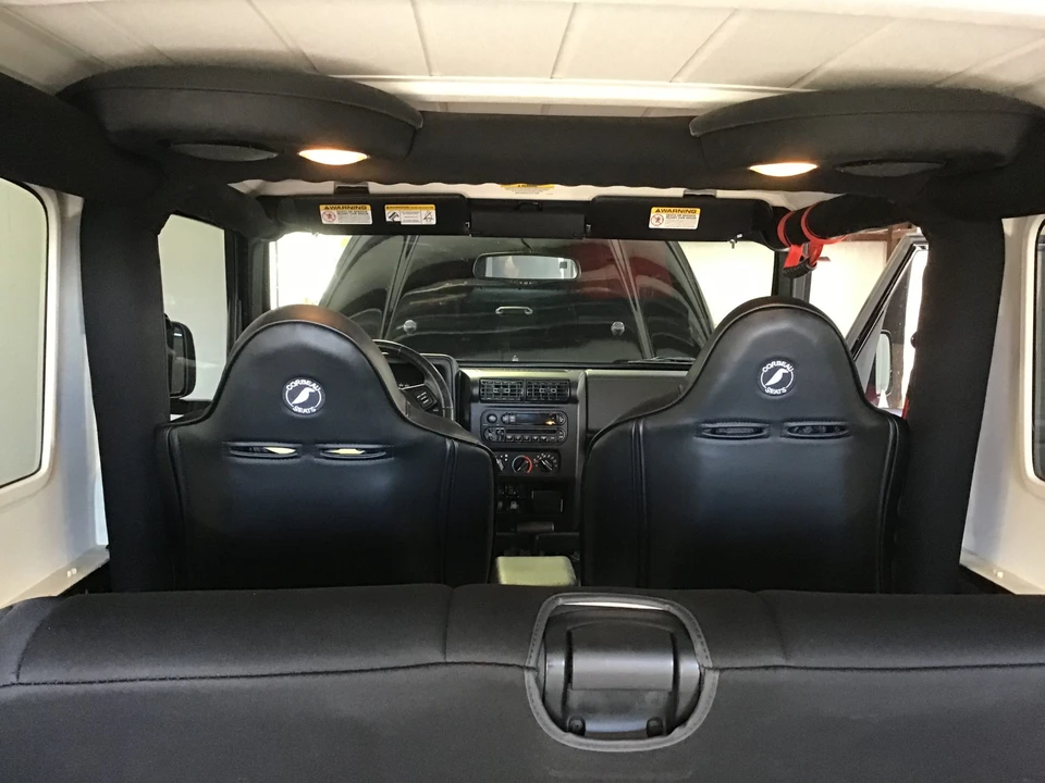 2004 Jeep TJ Wrangler - Image 28 of 31