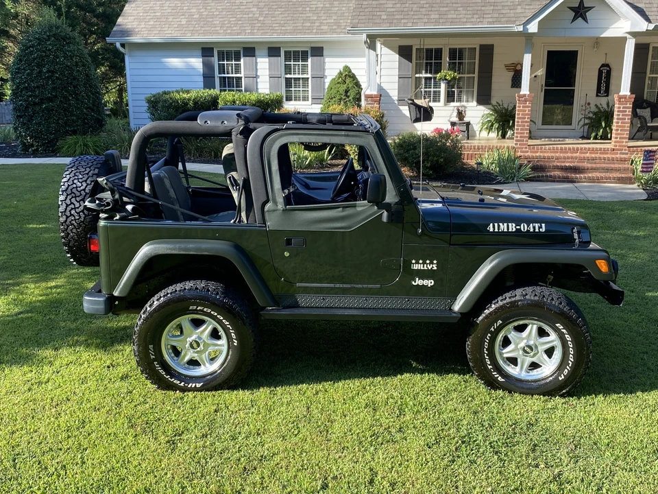 2004 Jeep TJ Wrangler - Image 19 of 31