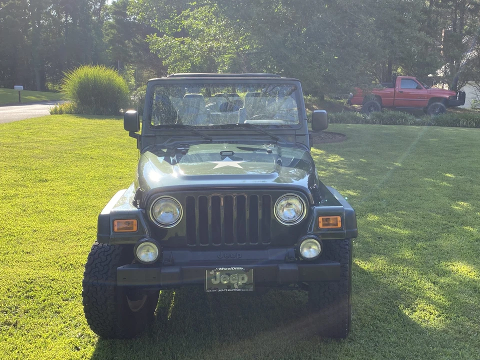 2004 Jeep TJ Wrangler - Image 25 of 31