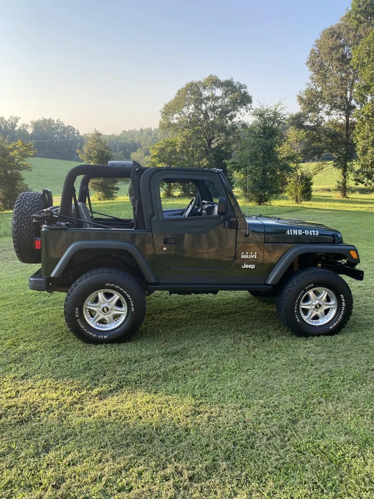 2004 Jeep TJ Wrangler - Image 18 of 31