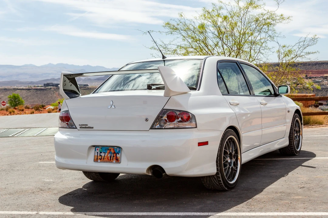 2004 Mitsubishi Lancer Evolution VIII 7th Gen - Image 11 of 31
