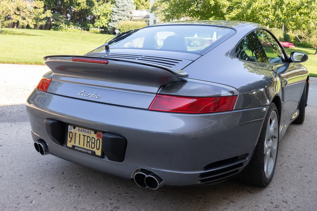 2004 Porsche 996 Turbo - Image 7 of 31