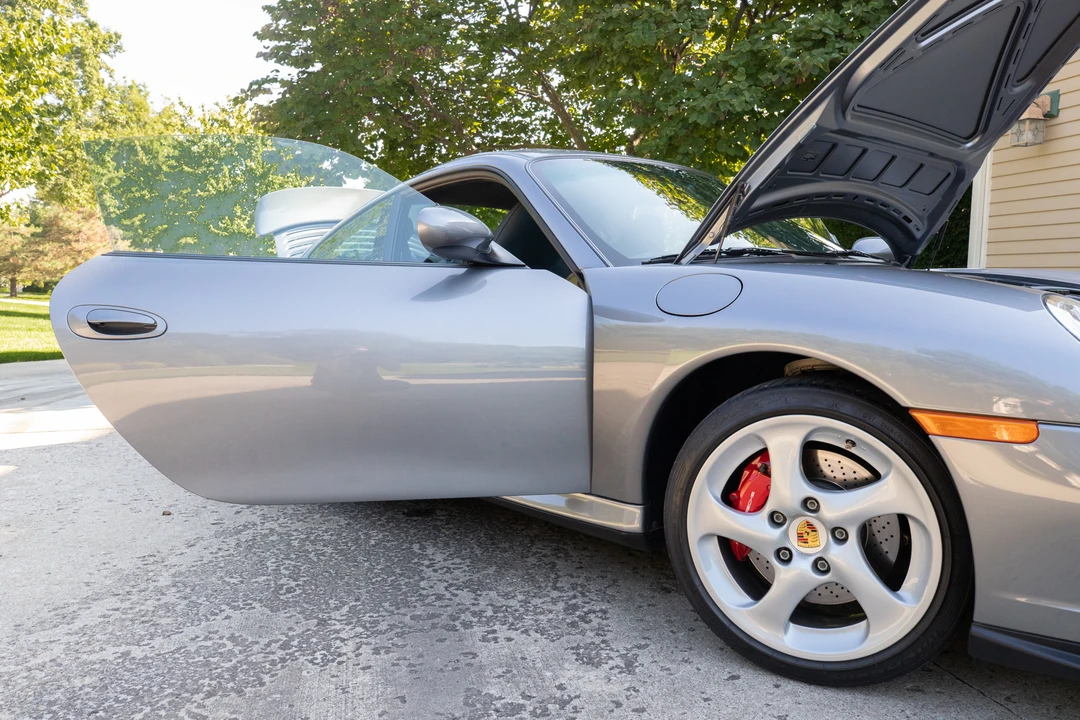 2004 Porsche 996 Turbo - Image 16 of 31