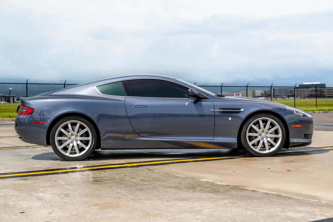 2005 Aston Martin DB9 - Image 7 of 31