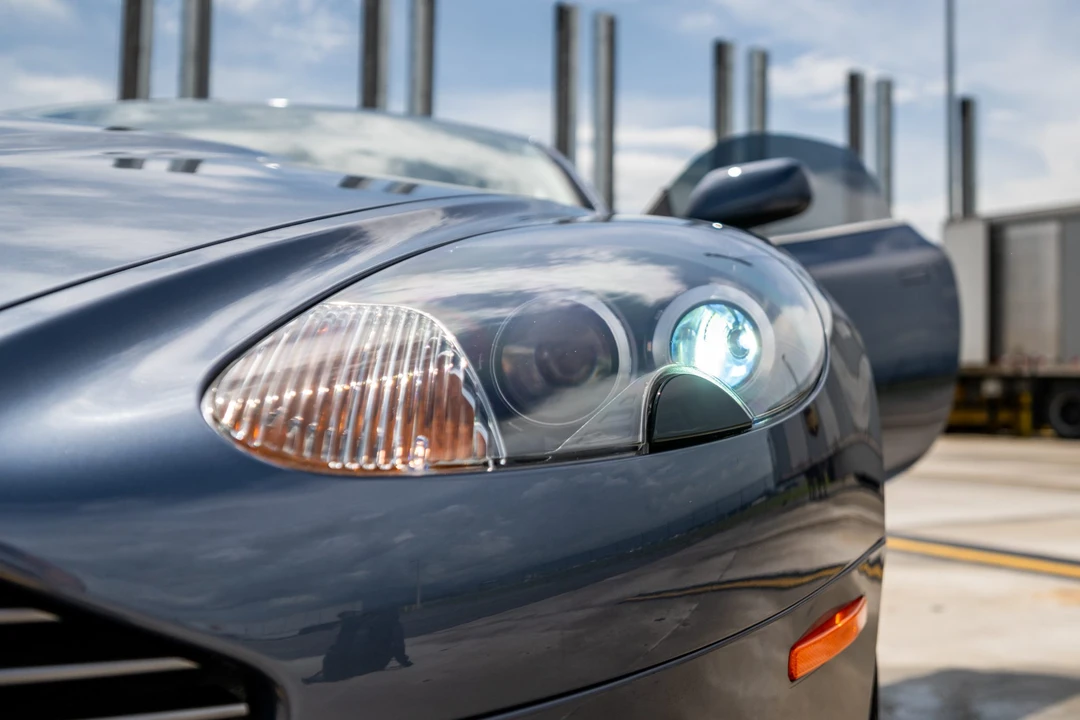 2005 Aston Martin DB9 - Image 15 of 31