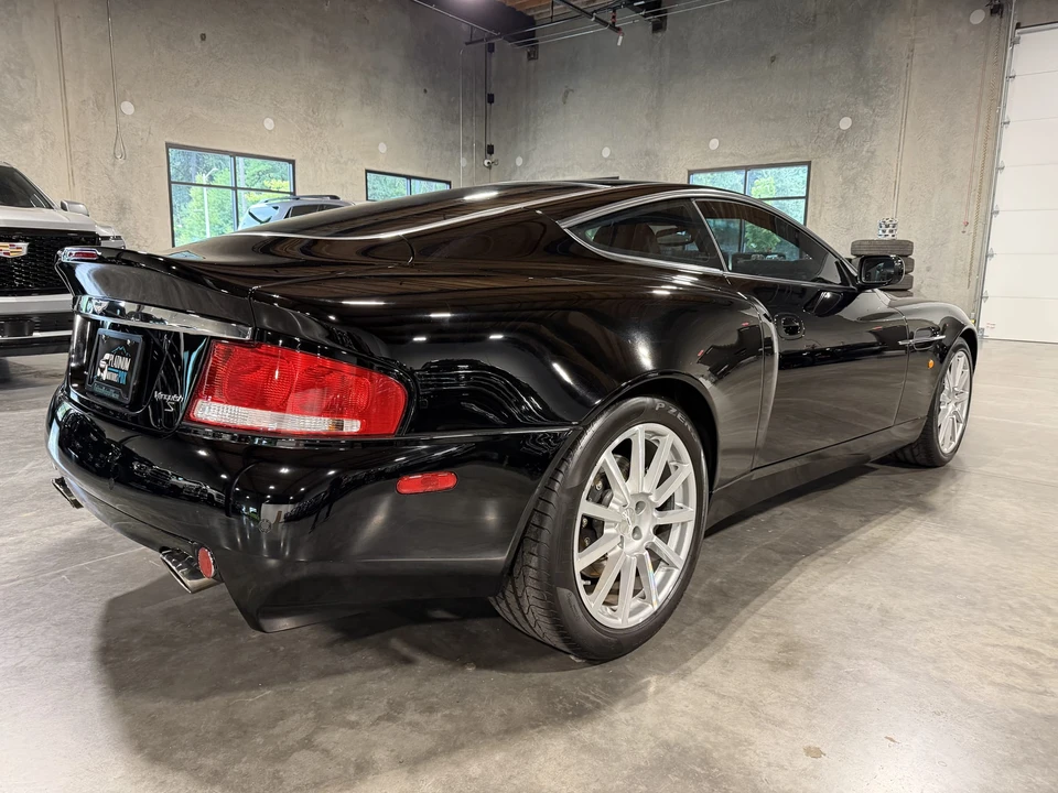 2005 Aston Martin Vanquish S 1st Gen - Image 9 of 31