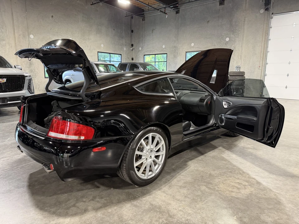 2005 Aston Martin Vanquish S 1st Gen - Image 11 of 31