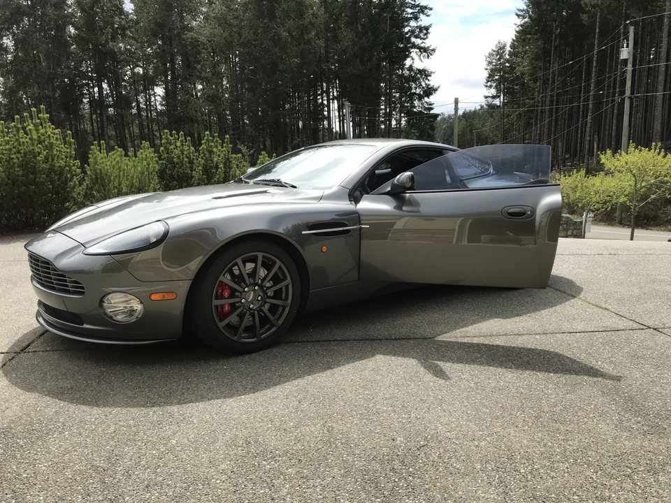 2005 Aston Martin Vanquish 1st Gen - Image 12 of 31