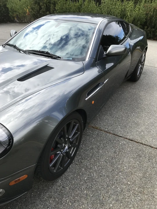 2005 Aston Martin Vanquish 1st Gen - Image 18 of 31