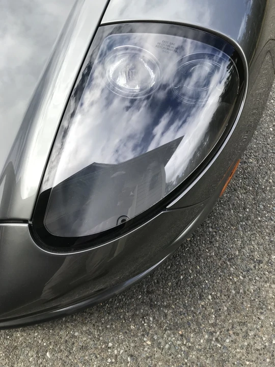 2005 Aston Martin Vanquish 1st Gen - Image 19 of 31