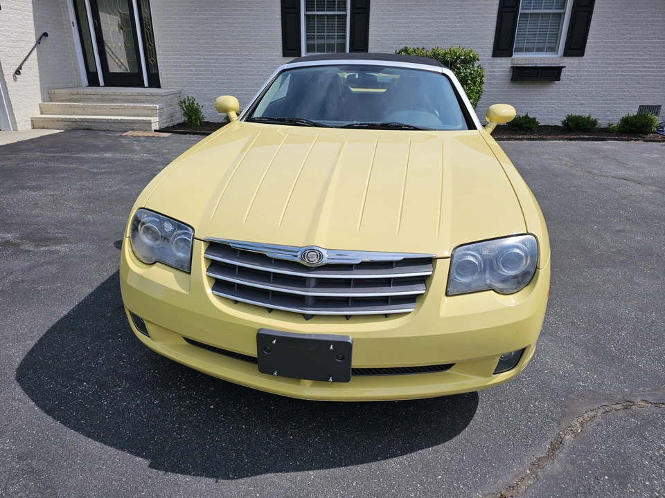 2005 Chrysler Crossfire - Image 12 of 31