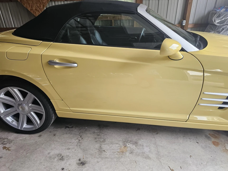 2005 Chrysler Crossfire - Image 25 of 31