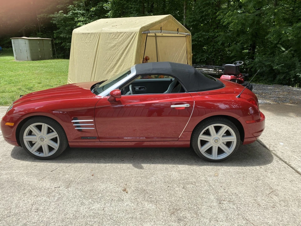 2005 Chrysler Crossfire - Image 13 of 31