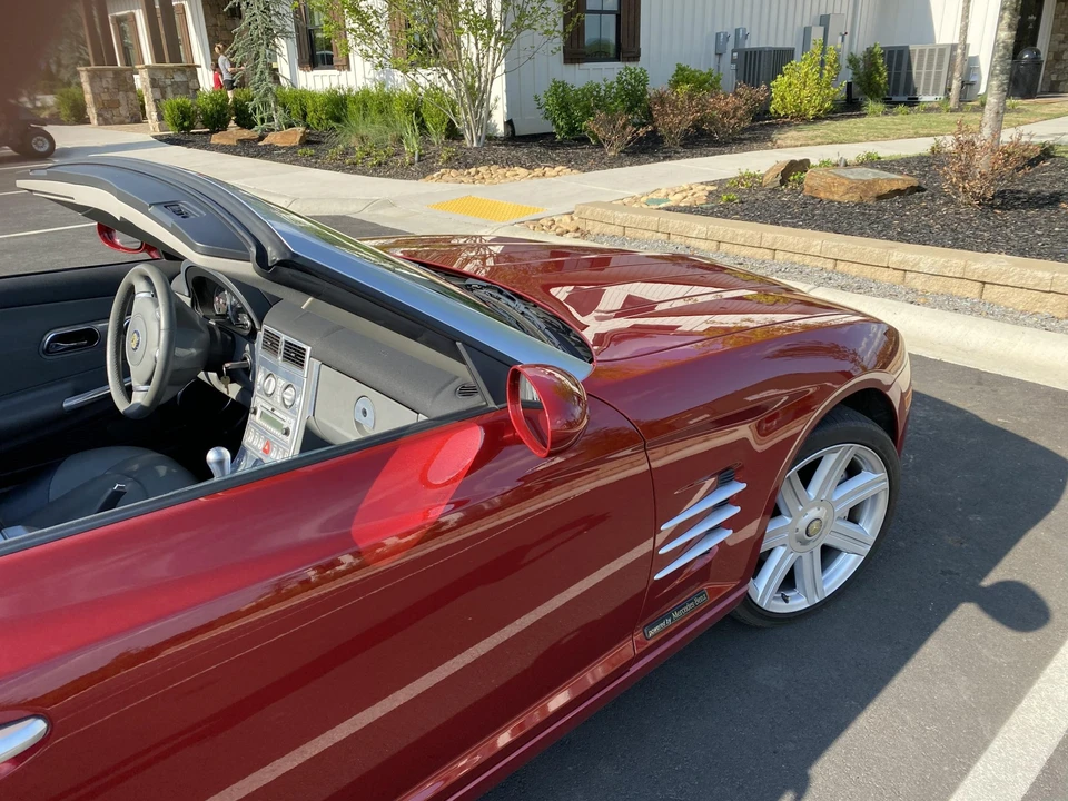 2005 Chrysler Crossfire - Image 28 of 31