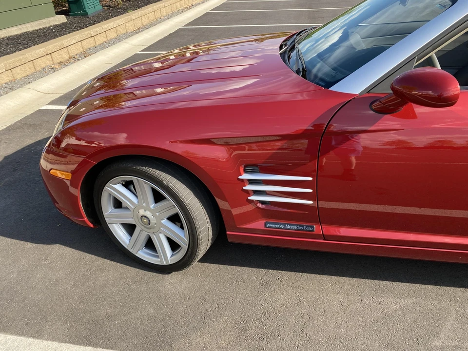 2005 Chrysler Crossfire - Image 17 of 31