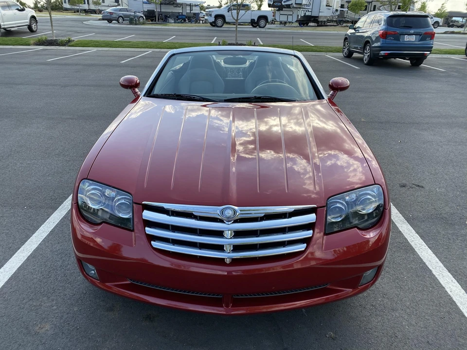 2005 Chrysler Crossfire - Image 10 of 31