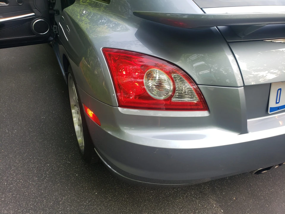 2005 Chrysler Crossfire - Image 16 of 31