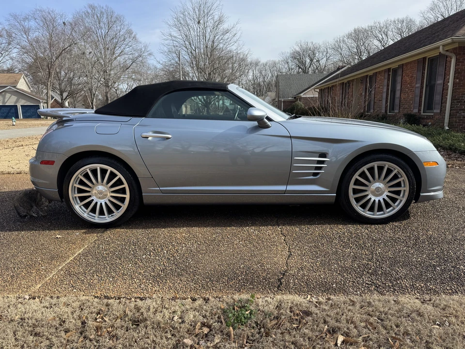 2005 Chrysler Crossfire - Image 6 of 31