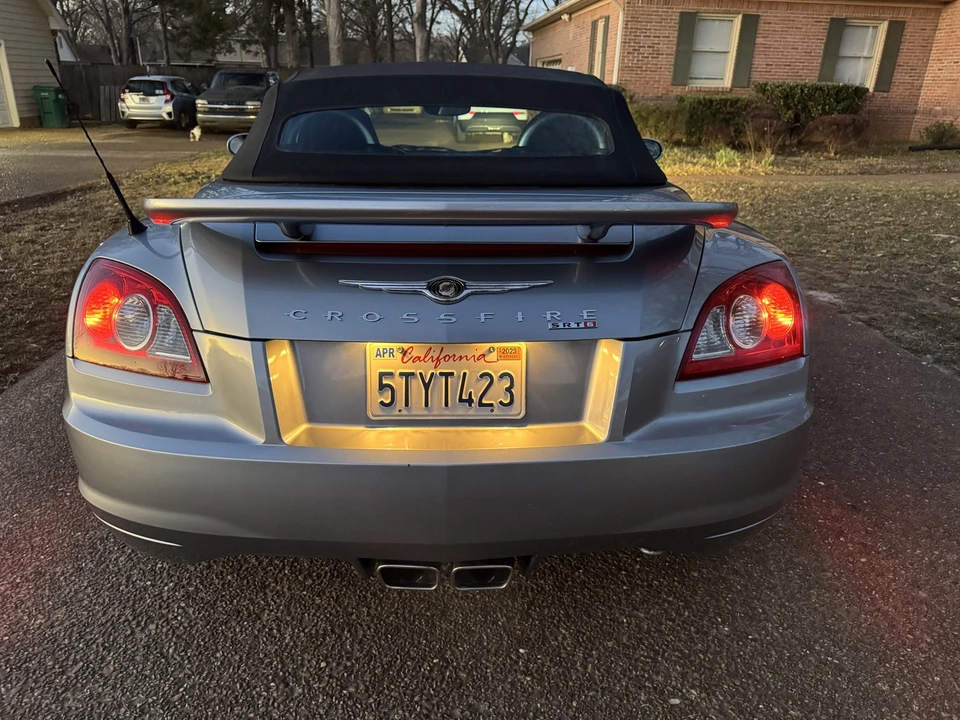 2005 Chrysler Crossfire - Image 11 of 31
