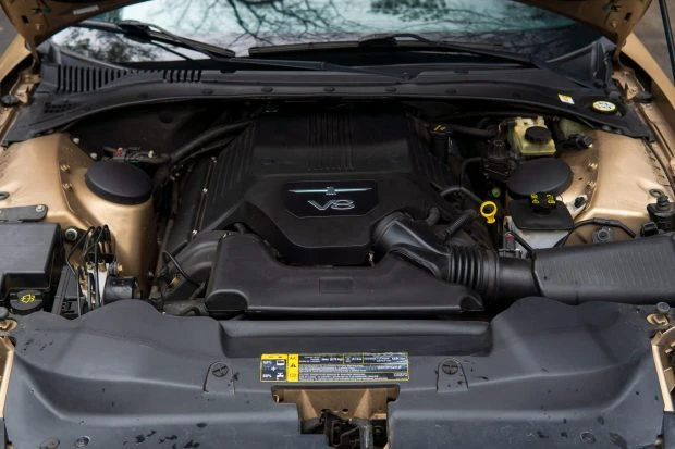 2005 Ford Thunderbird 11th Gen - Image 6 of 8