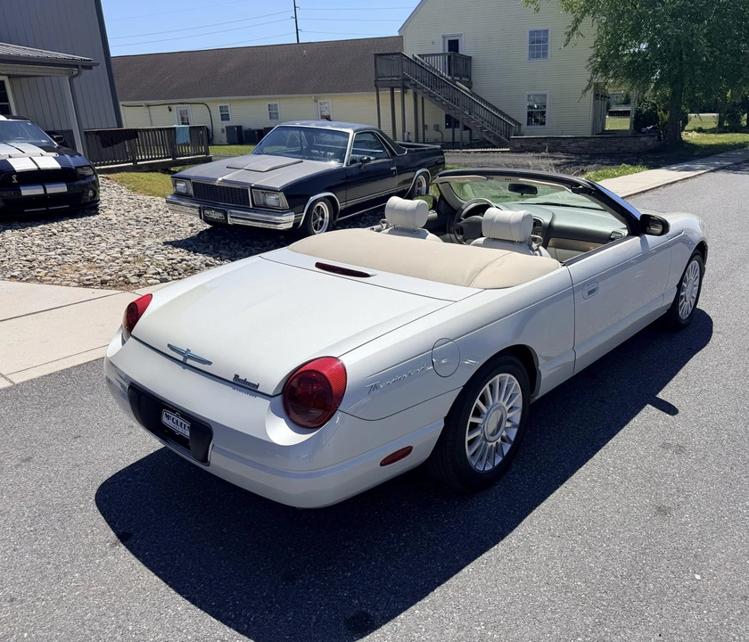 2005 Ford Thunderbird 11th Gen - Image 10 of 31
