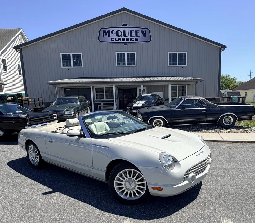 2005 Ford Thunderbird 11th Gen - Image 5 of 31