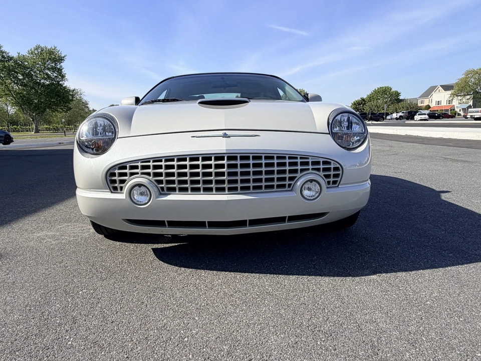 2005 Ford Thunderbird 11th Gen - Image 30 of 31