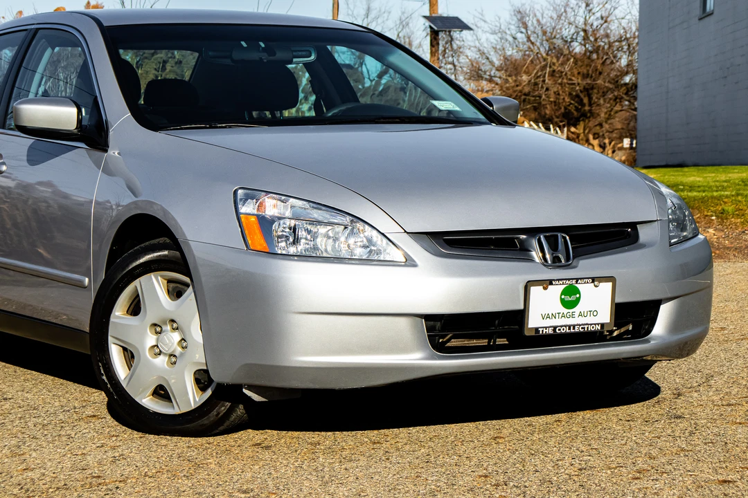 2005 Honda Accord 7th Gen - Image 21 of 31